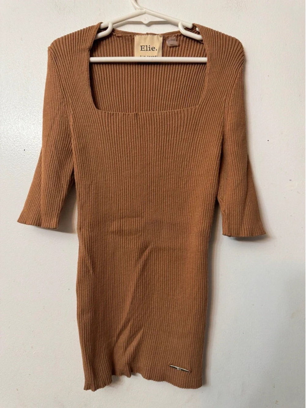 Elie Tahari Ribbed Knit Top Camel Size XS